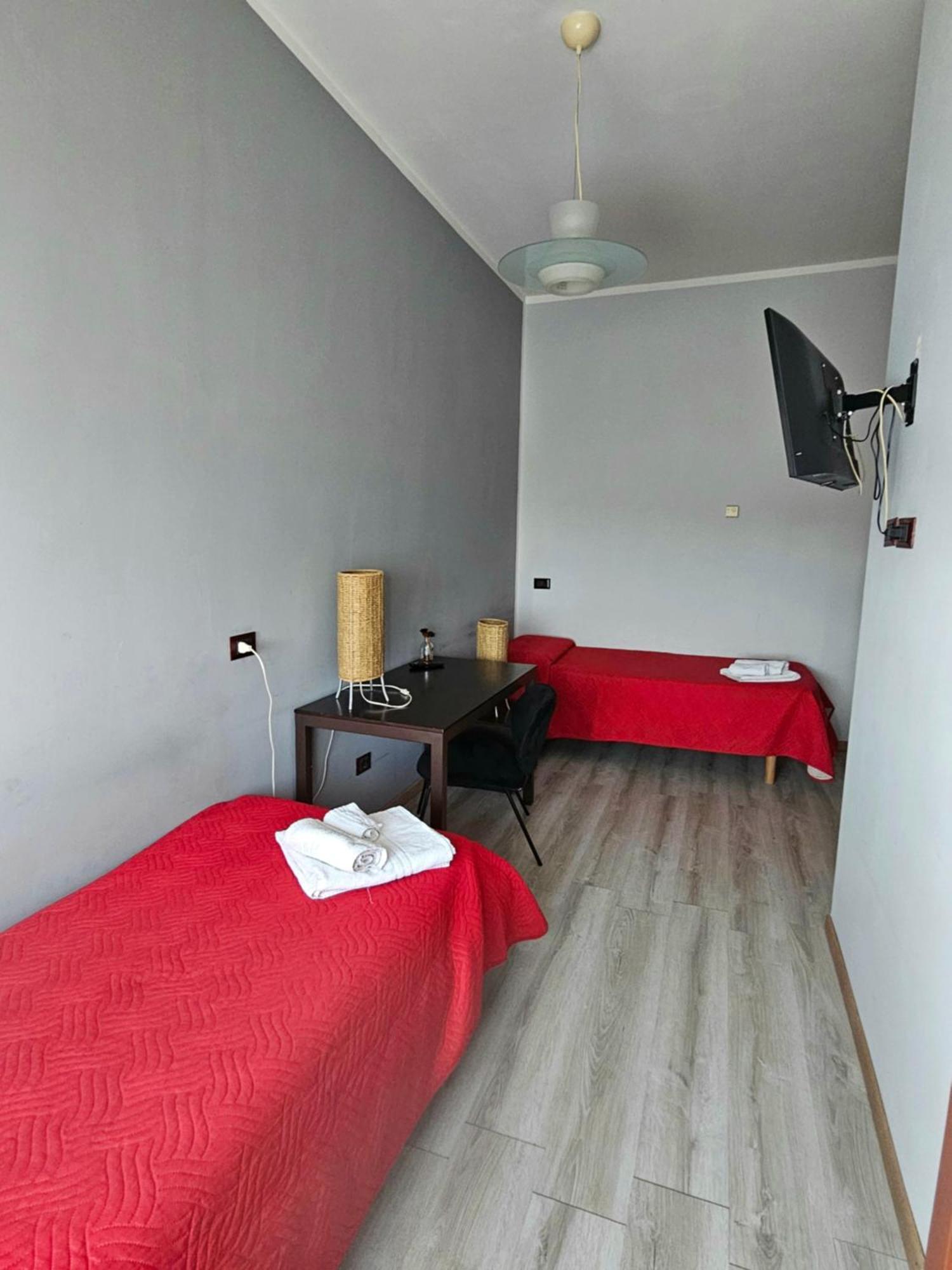None Hotel Arcadia מראה חיצוני תמונה