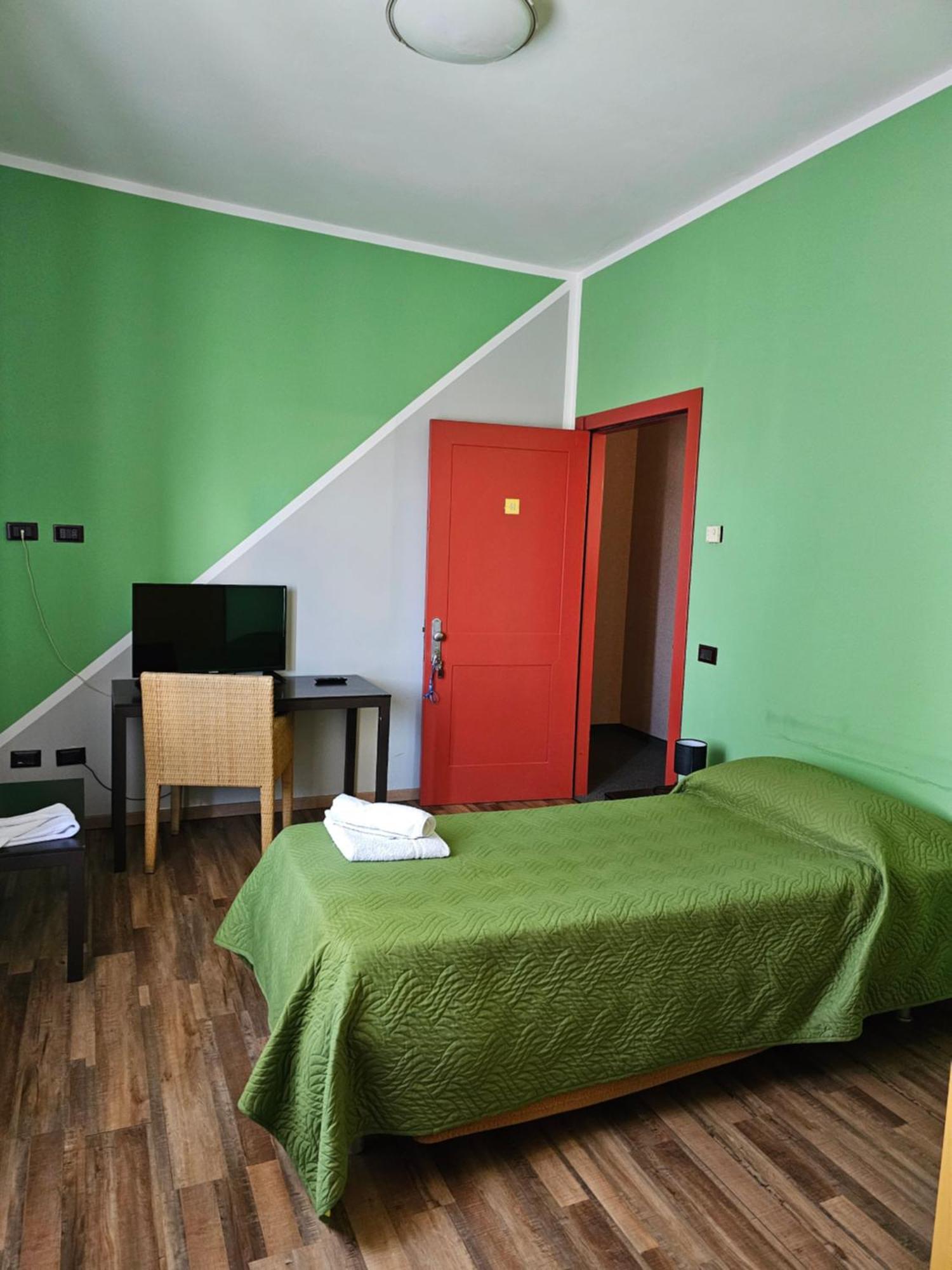 None Hotel Arcadia מראה חיצוני תמונה